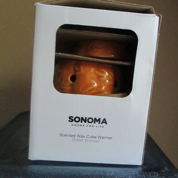 Sonoma Scented Wax Cube Outlet Warmer PUMPKIN Brand New in Box w/Tag - Picture 6 of 6